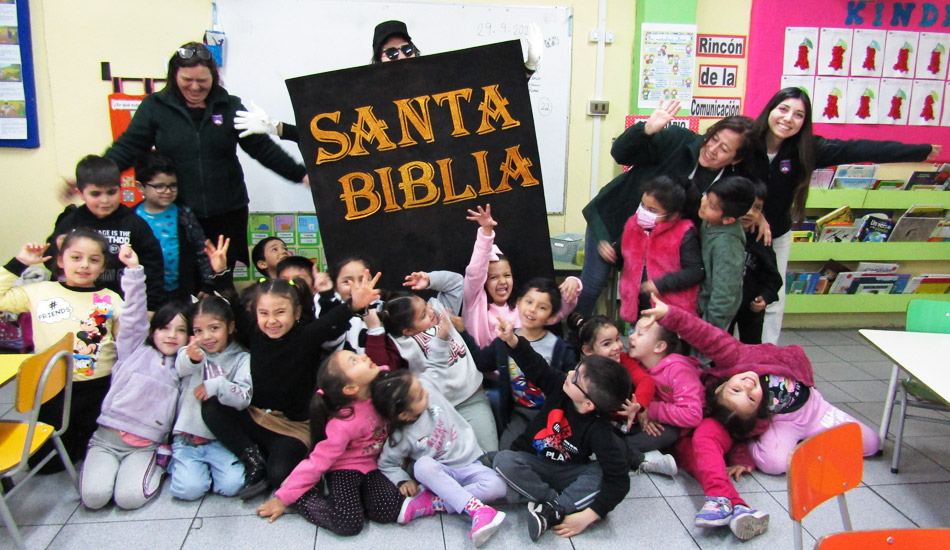 El Redentor celebró el Mes de la Biblia