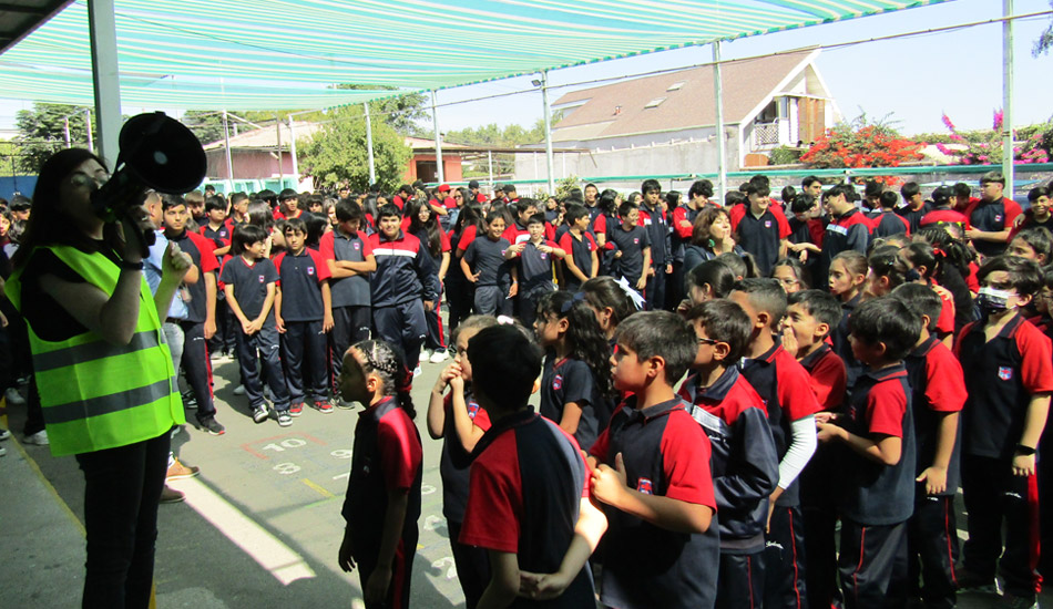 Simulacro de Sismo en el Colegio