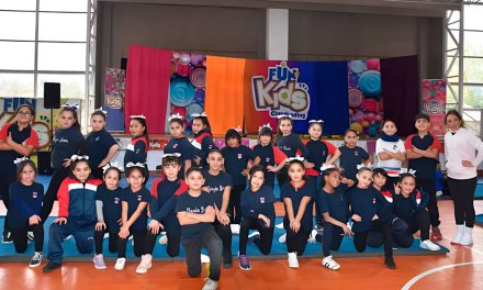 Taller de Cheerleader en el Campamento Fun Kids