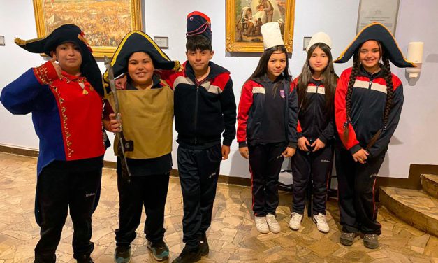 Visita al Museo del Carmen de Maipú