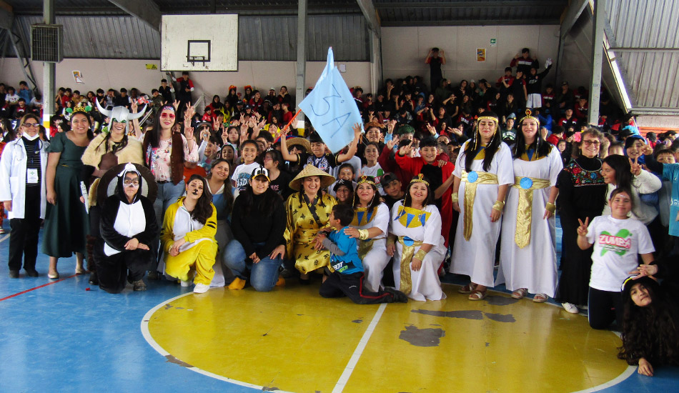 Entretenido y Cultural Aniversario 42 del Colegio