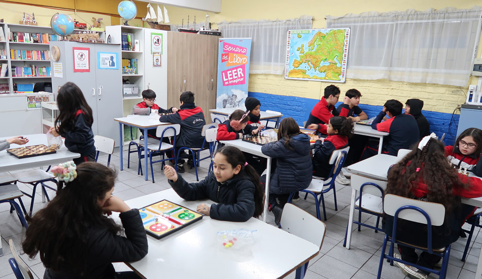 Recreos Entretenidos en la Biblioteca
